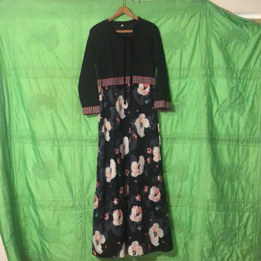 Floral Black Maxi Dress Hobo